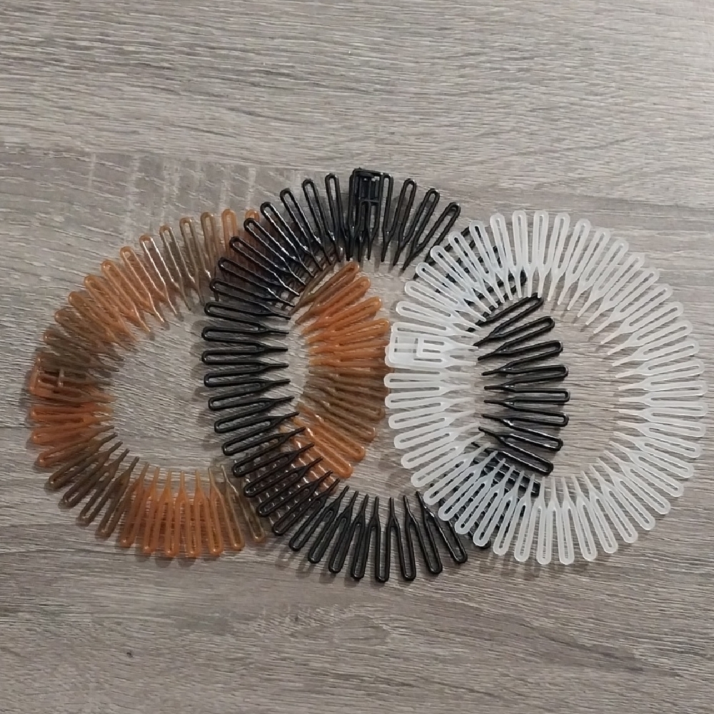 Scunci Effortless Beauty Stretch Hair Comb Set in Black, Brown, and White